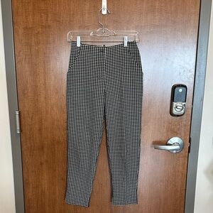 Worthington Black and White Checkered Women's Pants